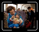 ealy_AlaskaTrainRide_SolEating * 1319 x 1024 * (121KB)