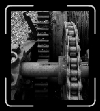 ealy_IcyStrait_RustyMachines3_bw * 911 x 1024 * (239KB)